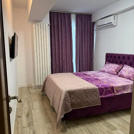 Army 2 Apartament 3*